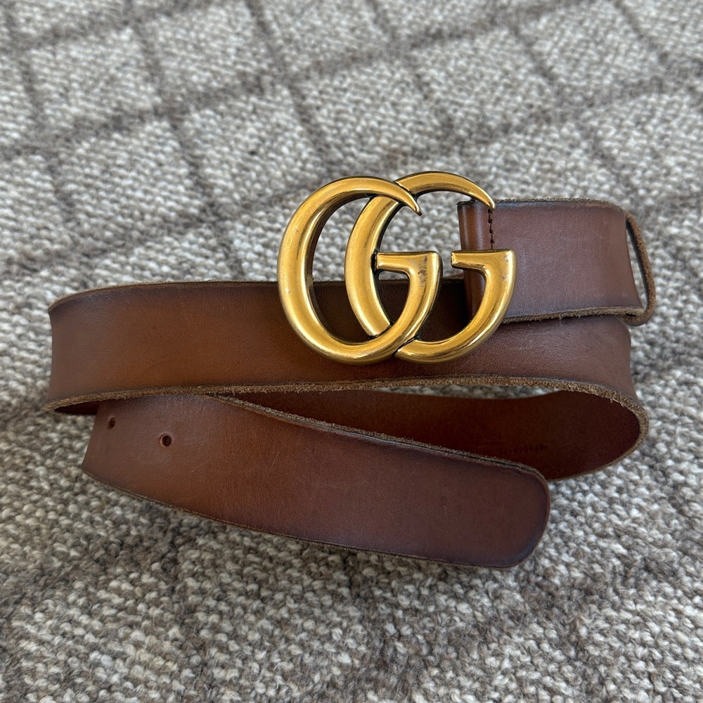 Gucci GG Marmont belt Wide - brown leather with Gold GG buckle. Size 90